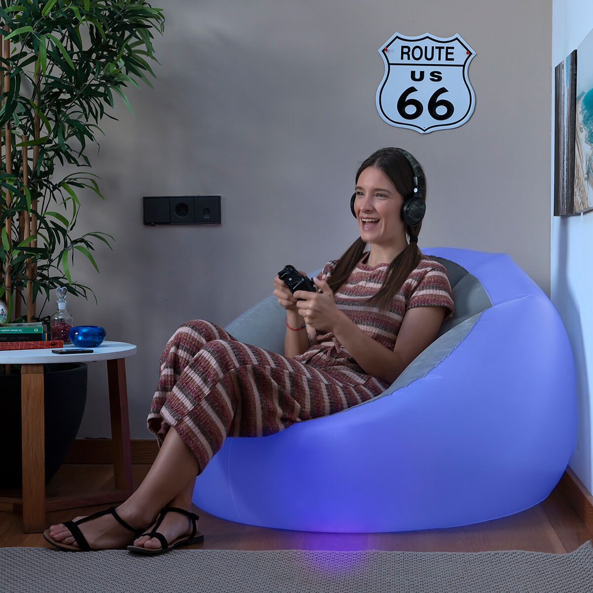 Inflora | Sillón Hinchable con LED Multicolor y Mando Chight InnovaGoods