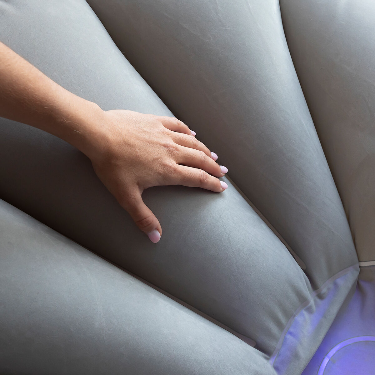 Inflora | Sillón Hinchable con LED Multicolor y Mando Chight InnovaGoods